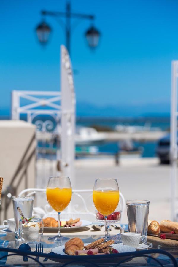 Avali Design Suites Lefkada City ภายนอก รูปภาพ