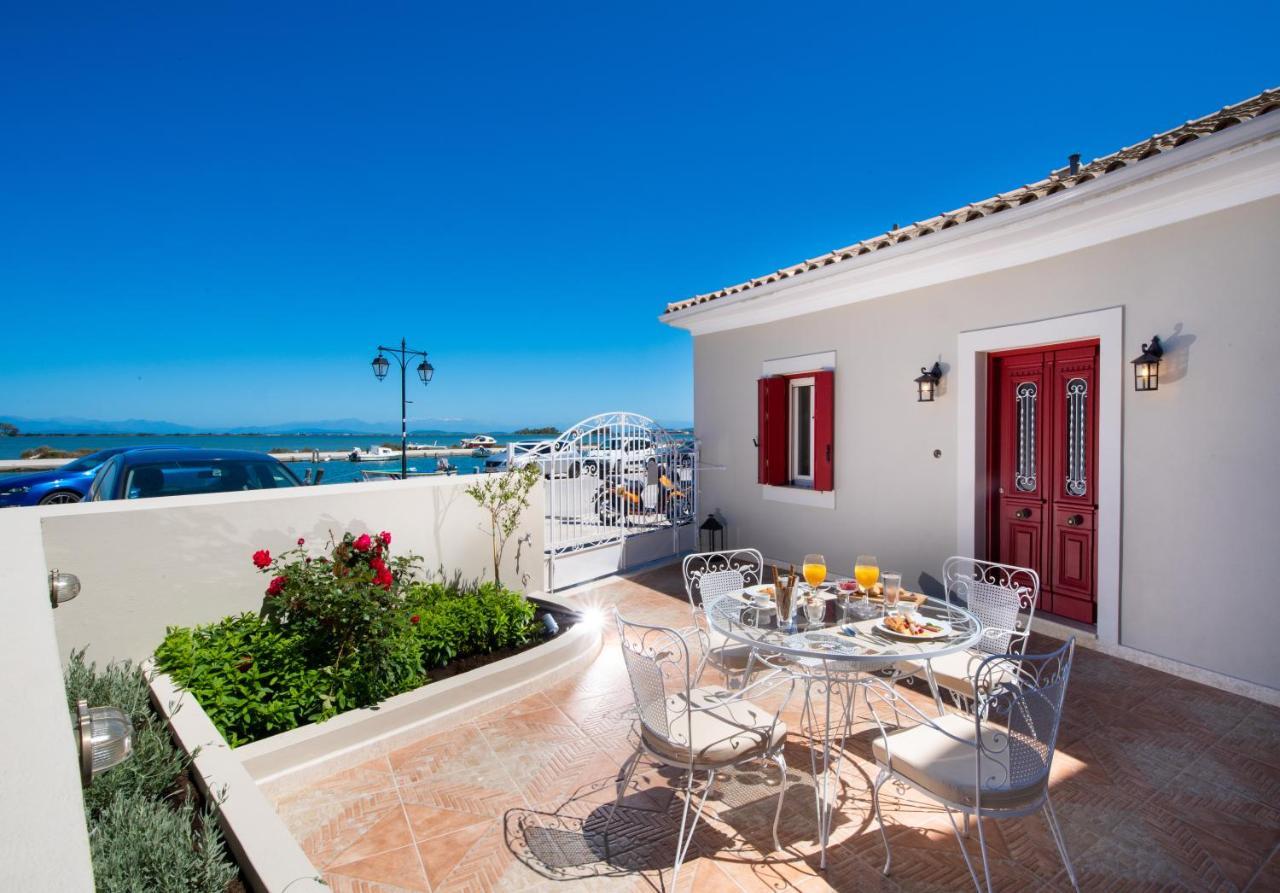 Avali Design Suites Lefkada City ภายนอก รูปภาพ